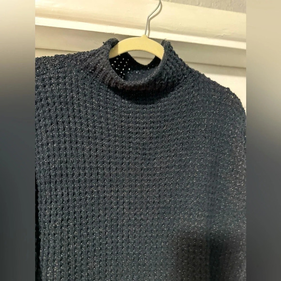 American Eagle Dark Gray & Beige Sweater, Size Small - Picture 8 of 9